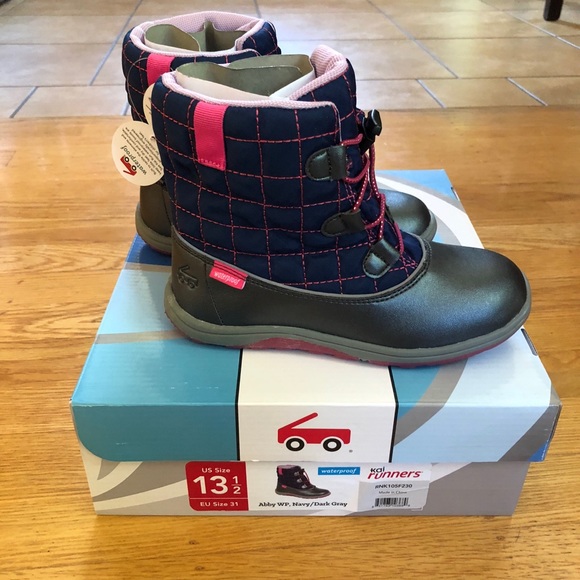 See Kai Run Abby boots - Picture 6 of 6